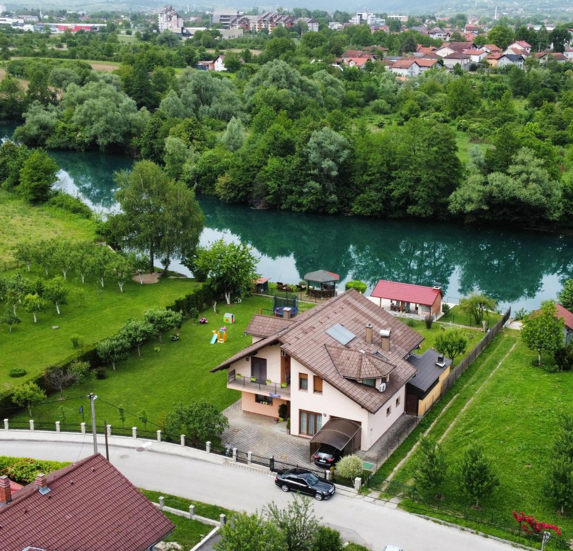 Aventurin Superior Apartments Bihać Exteriér fotografie